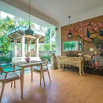 Sanggraloka Suite